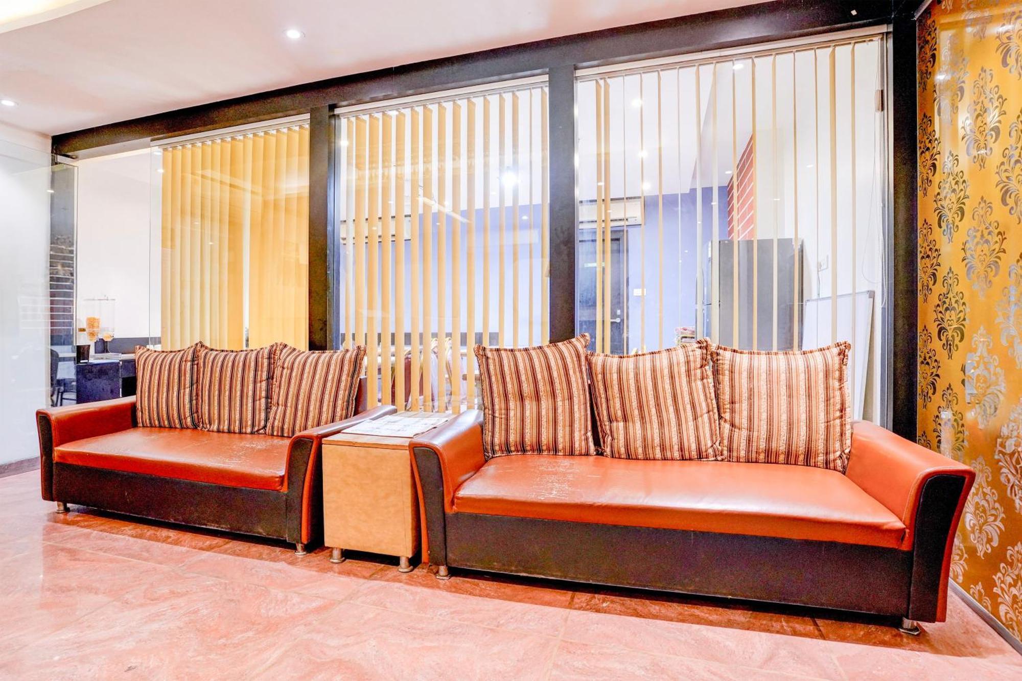 Hotel Le Western Andheri East Bombay Extérieur photo