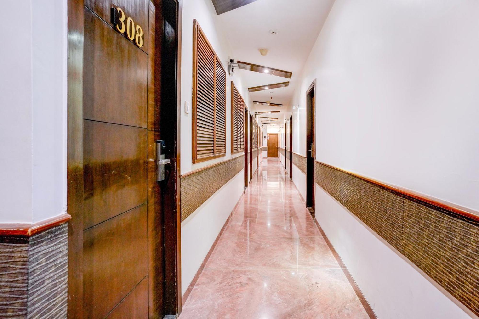 Hotel Le Western Andheri East Bombay Extérieur photo