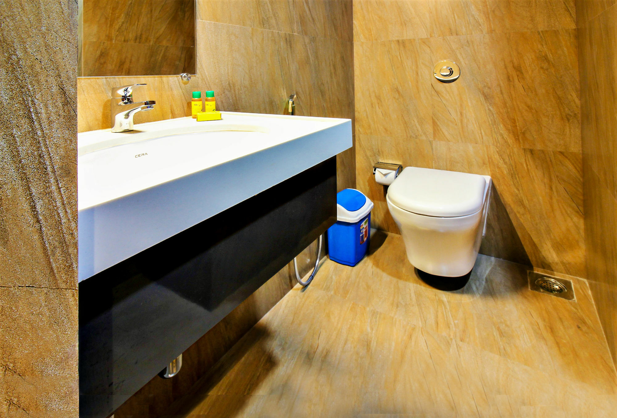 Hotel Le Western Andheri East Bombay Extérieur photo