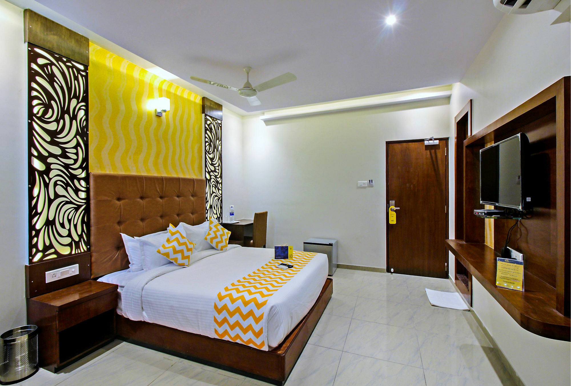 Hotel Le Western Andheri East Bombay Extérieur photo